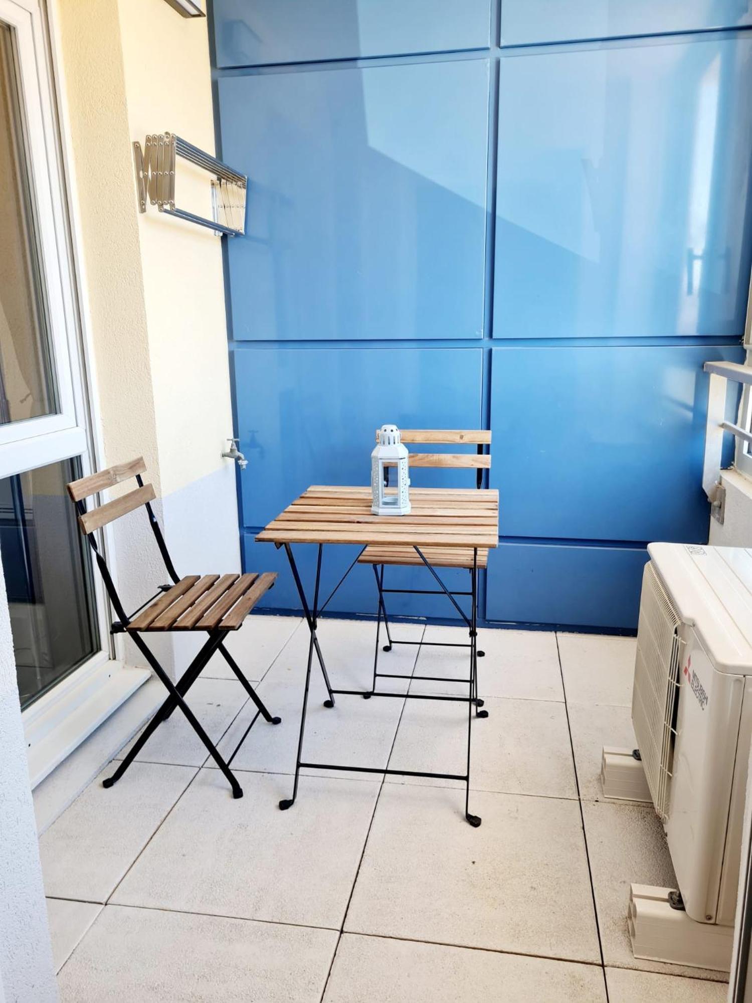 Studio A La Mer Avec Piscine Сет Екстериор снимка
